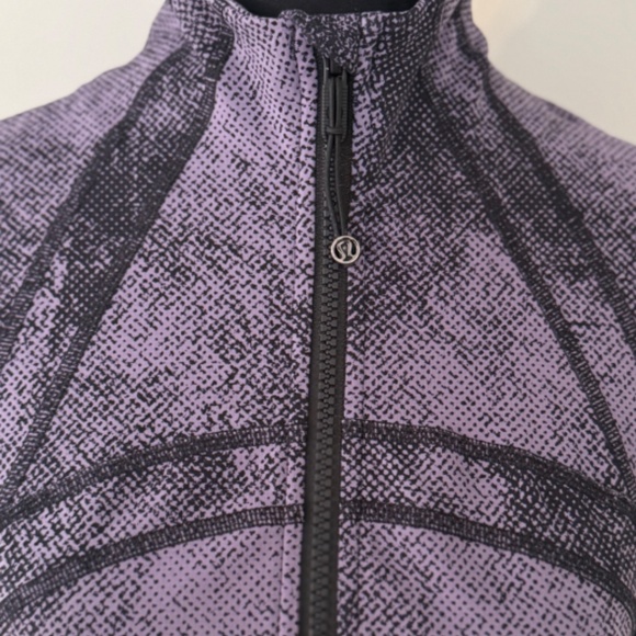 lululemon Define Jacket - Picture 10 of 16
